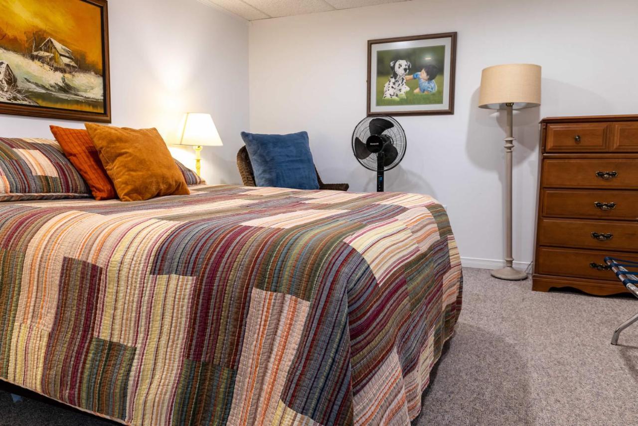 Woodhaven - Seaside Accommodations Waweig エクステリア 写真